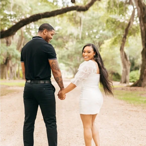 Tia Dress in Ivory from Revolve. Size Small. Only worn once for about 30 minutes - Picture 3 of 3